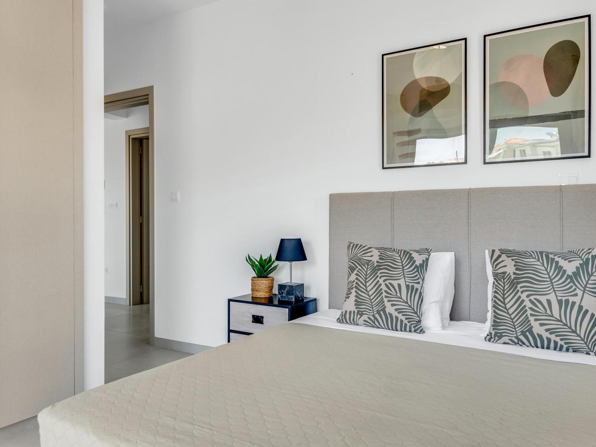 Sanders Elgio Limassol Quarto foto